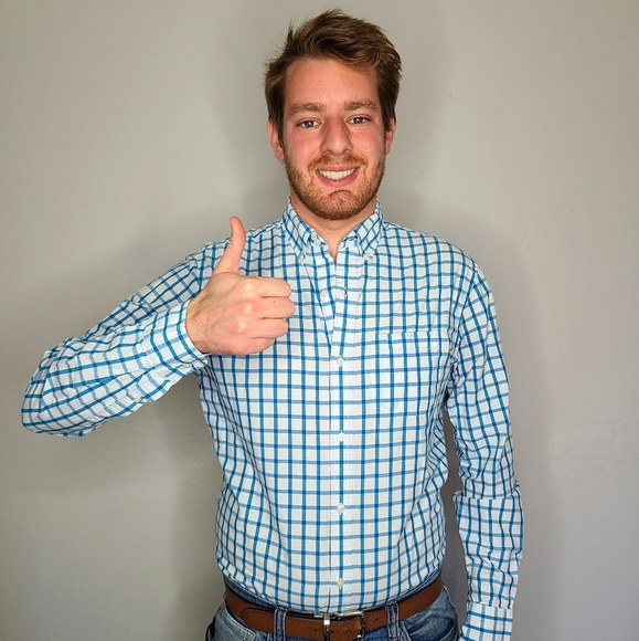 Old Navy Slim Fit Blue and White Picnic Shirt - Picture 1 of 3